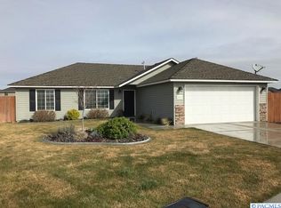 5520 Leon Ct, Pasco, WA 99301