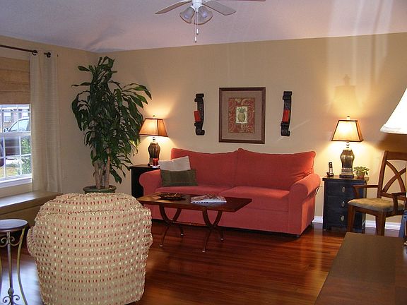 2nd image of 8951 Abbington Dr
