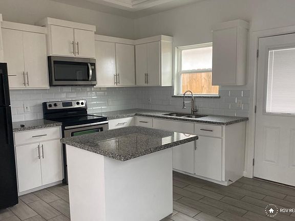 5th image of 405 Rafael Dr #1
