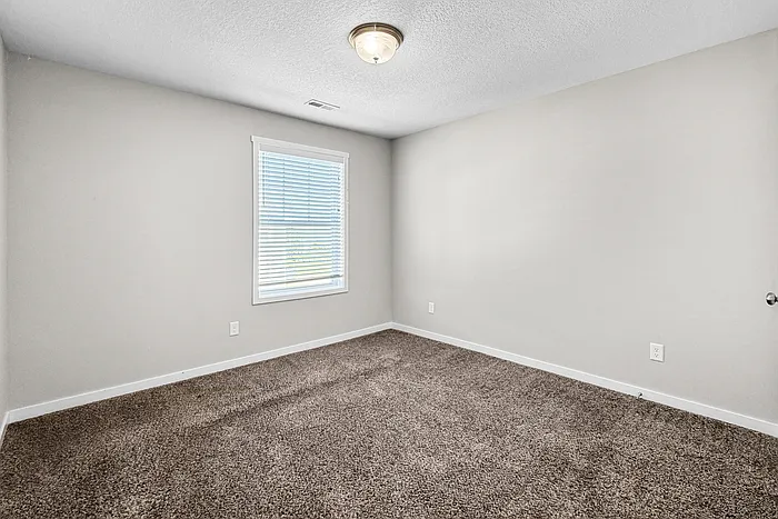 2724 NW Casey Jones Ln — Photo 6