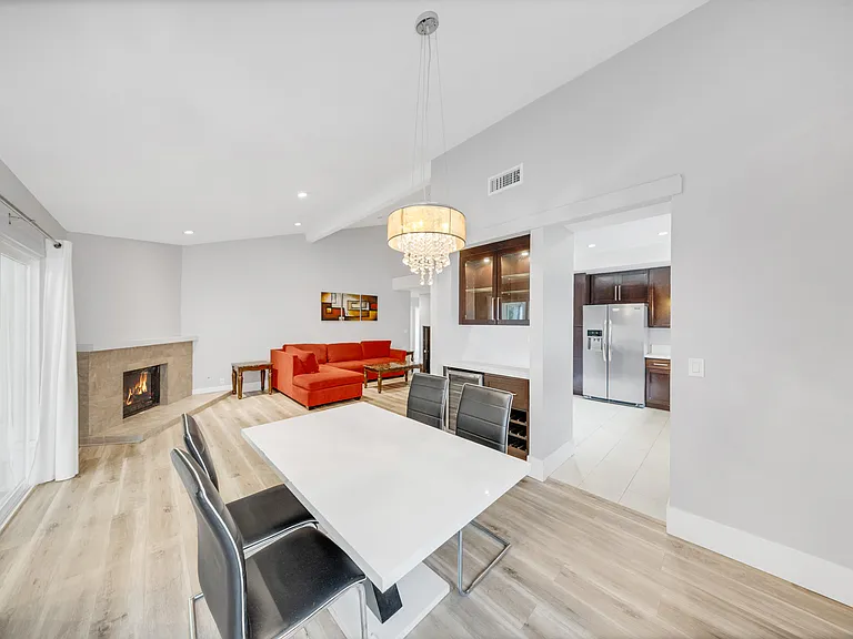 15937 La Ronda Cir — Photo 13