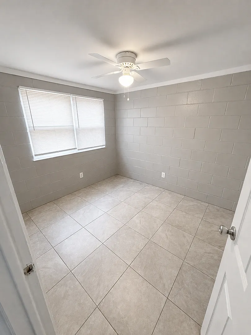 Newly Renovated 2br Apartment Near Usc & Downtown! — Photo 3