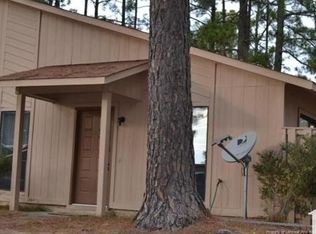 613 Mosswood Ln, Fayetteville, NC 28311