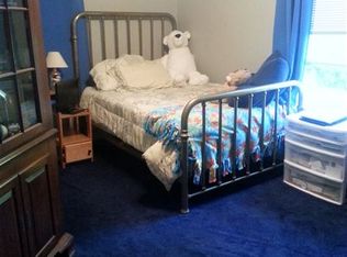 192 Raymond Rd, West Hartford, CT 06107