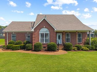7010 Buffalo Dr, La Vergne, TN 37086