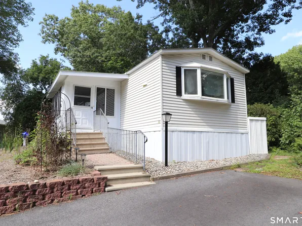 33 Ridge Circle, Mansfield, CT 06268