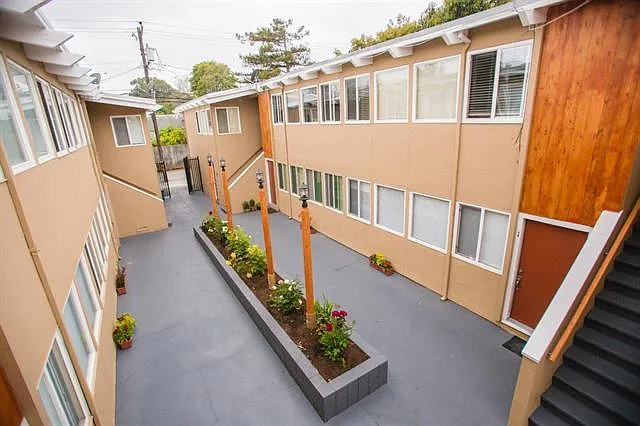 735 N Amphlett Blvd #2 — Photo 4