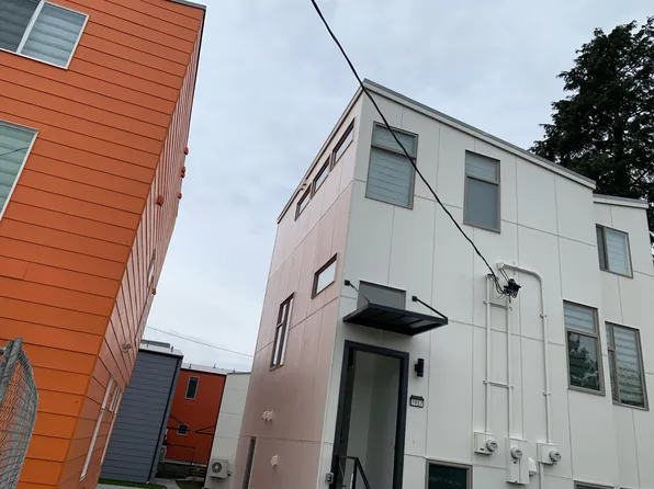 4474 S Rose St, Seattle, WA 98118