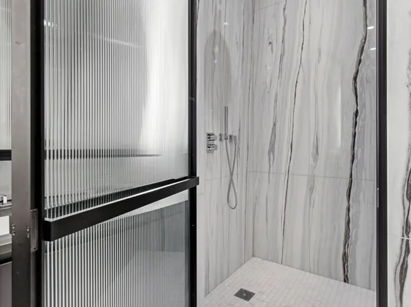 157 West 57th Street image 19 of 27