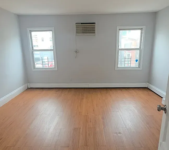 303 Grand St #2 — Photo 2