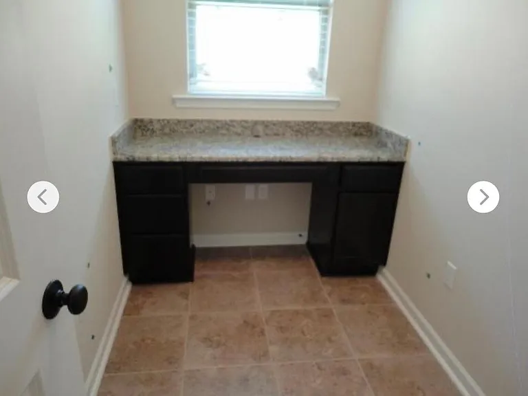 652 Northbrook Dr — Photo 7