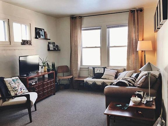 3rd image of 2082 Como Ave #4591fe4a6