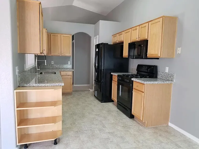 7871 W Sacramento Hill Dr — Photo 2
