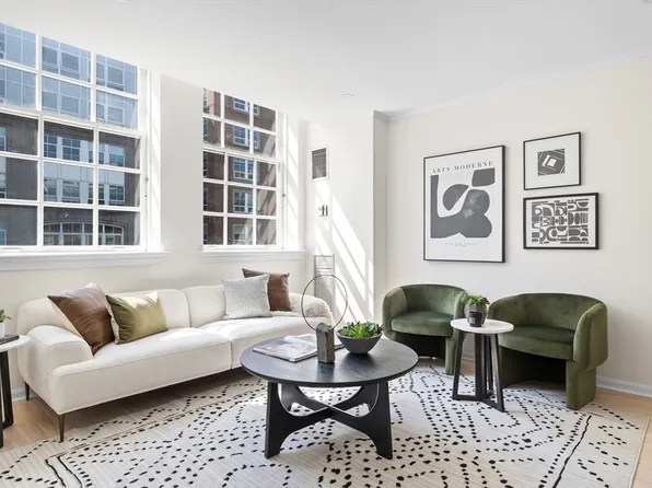 106 13th St APT 318, Charlestown, MA 02129