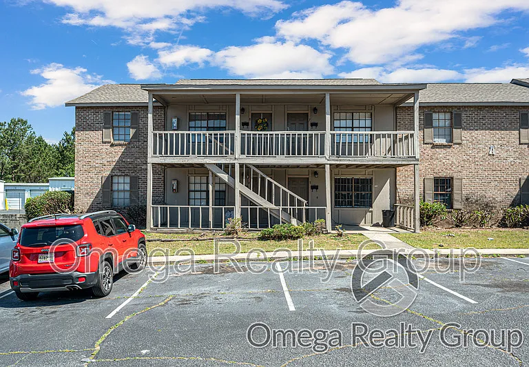 Lakeridge Apartments — Photo 11