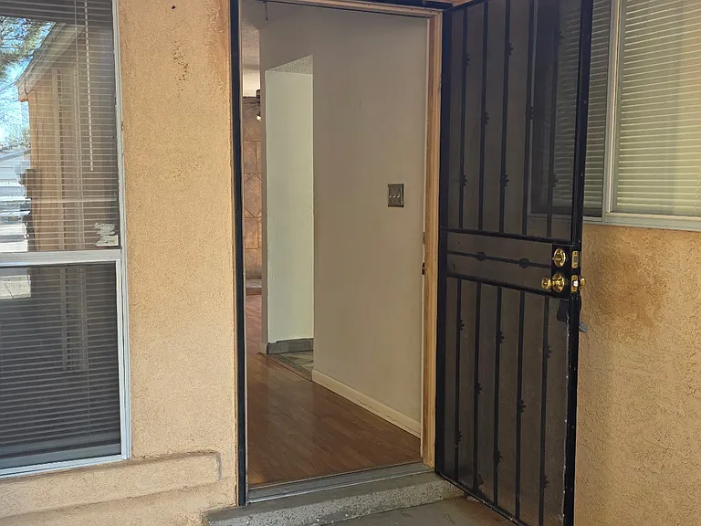 1340 Rebecca Rd NE — Photo 2