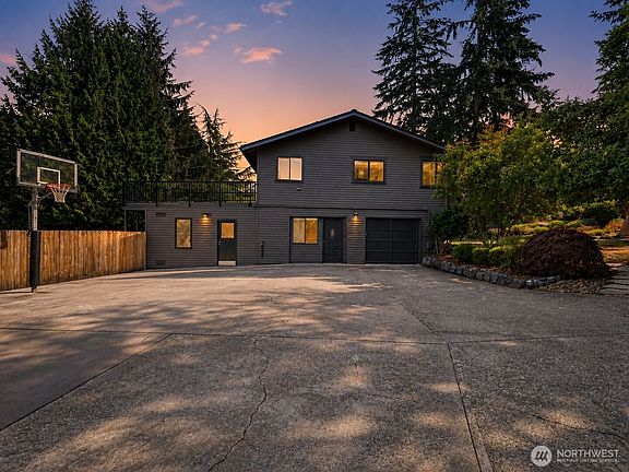 3rd image of 20106 Marine View Drive SW