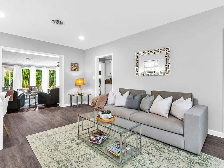127 Miramar Way — Photo 7