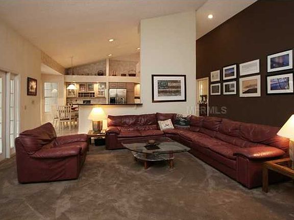 5th image of 9212 Country Bay Ct
