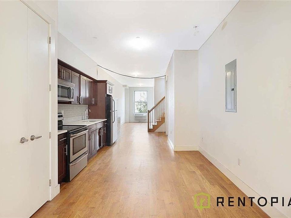 1st image of 36A Meserole St #3E