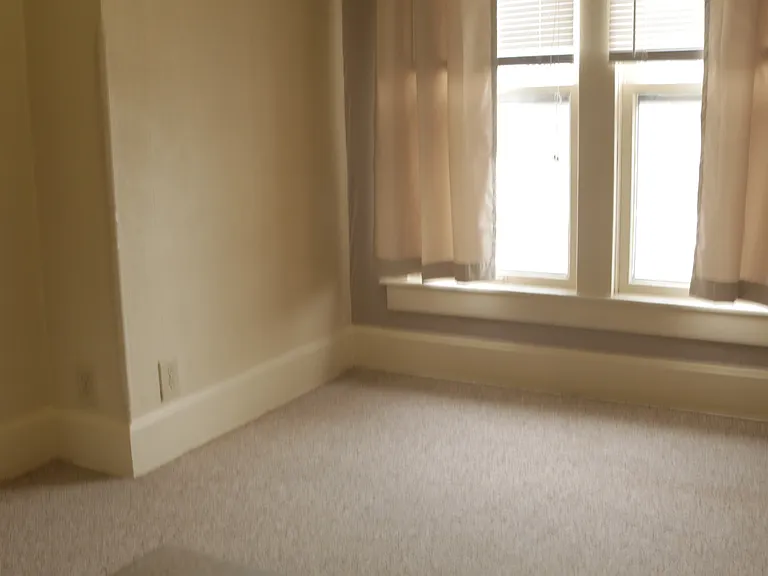 320 N Sherman Ave #1 — Photo 2