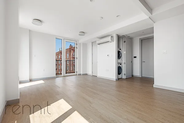 Rented by Rennit Inc. | media 3