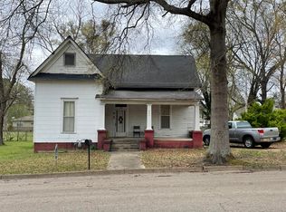 305 9th Ave N, Amory, MS 38821