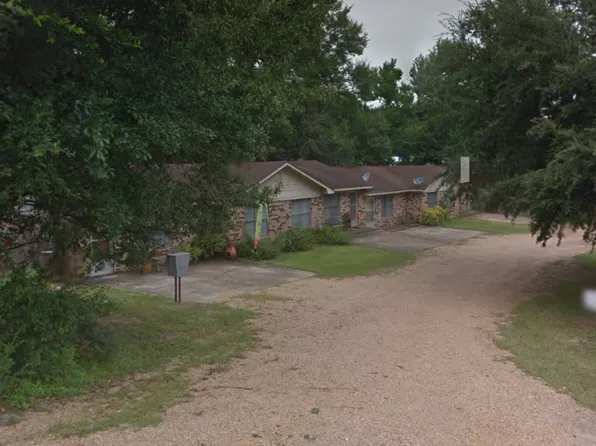 424 11th Ave NW #2, Magee, MS 39111