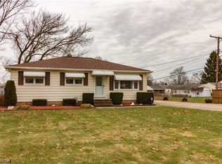 20754 Coronet Dr, Strongsville, OH 44149