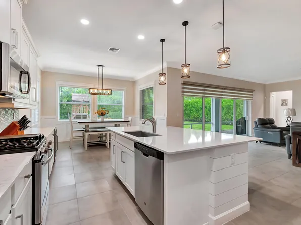 1145 Wandering Willow Way, Loxahatchee, FL 33470