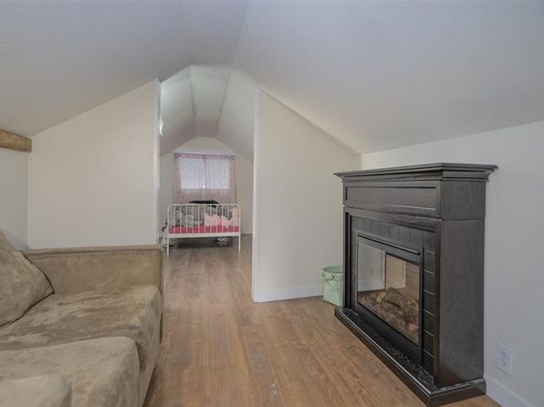3 bedroom rental in Abbotsford — photo 10