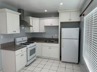 Townsend Hacienda, Santa Ana, CA 92704