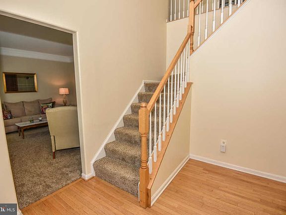 5th image of 530 Windermere Dr