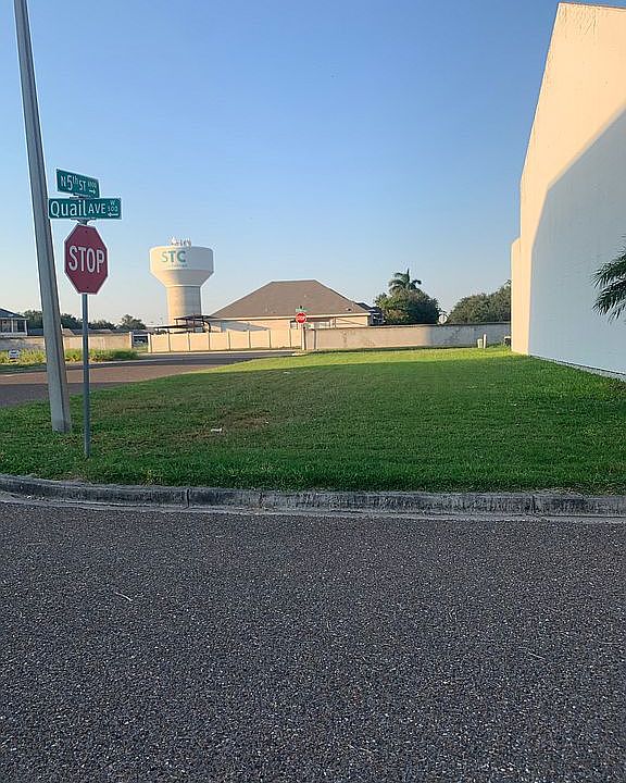 1st image of 456 Quail Ave