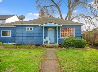 7118 SE Nehalem St, Portland, OR 97206