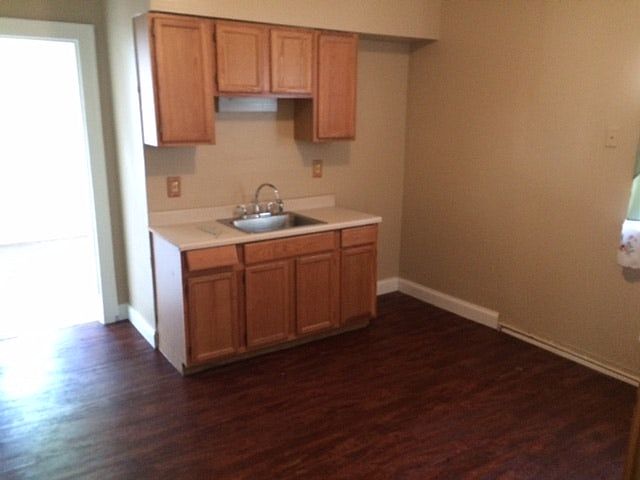 1st image of 24 Milford St #2