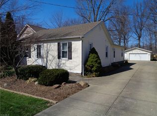 38767 Adkins Rd, Willoughby, OH 44094