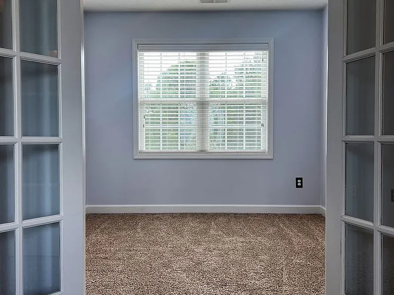 71 Caldwell St — Photo 18