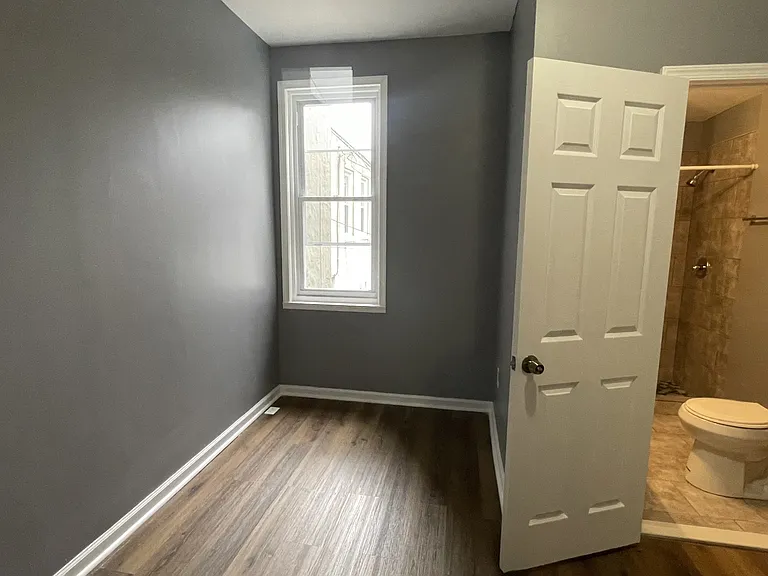 1520 N Caroline St — Photo 52