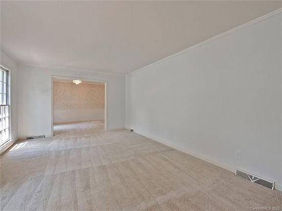 4th image of 7527 Glencannon Dr