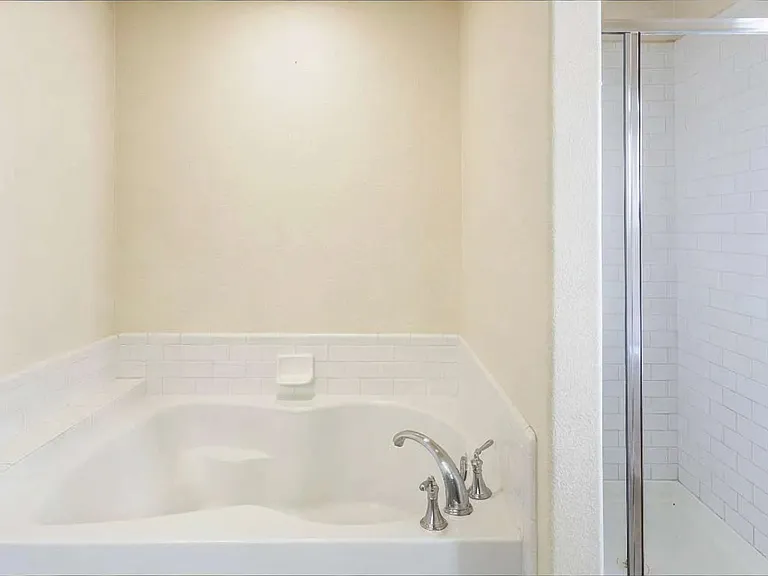 361 Vista Roma Way — Photo 13