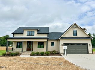 5570 Martys Ct, Bailey, NC 27807