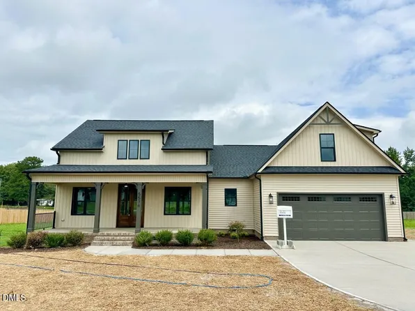 5570 Martys Ct, Bailey, NC 27807