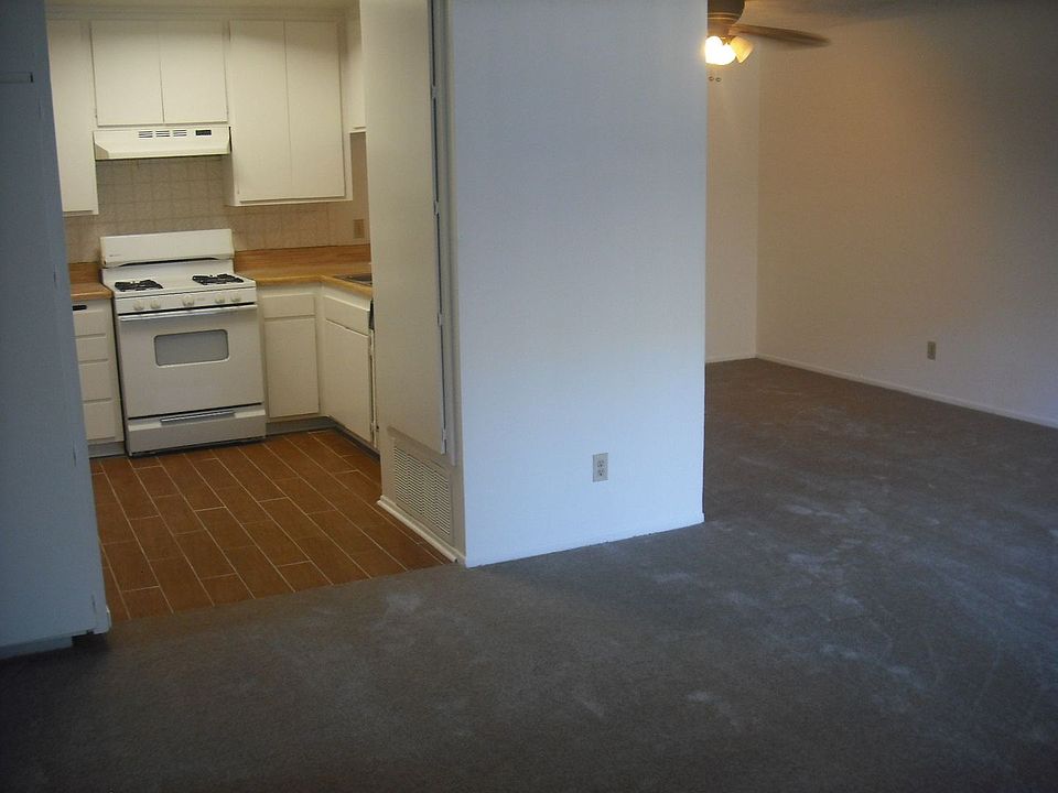 1st image of 2717 Jill Pl