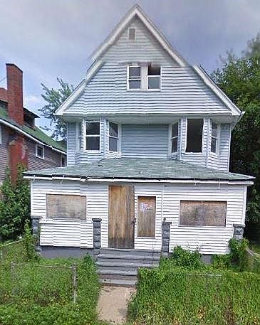 2nd image of 1151 E 102nd St