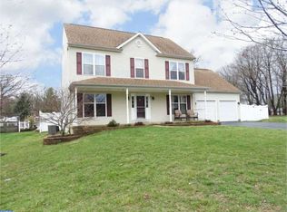 7 Monach Ct, Langhorne, PA 19047