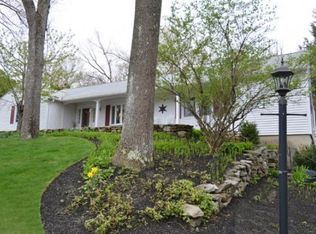 9 Fairhaven Rd, Nashua, NH 03060