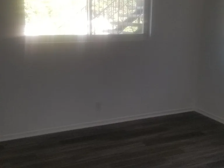 40 Harkness Ave #4 — Photo 7