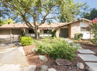 411 N Sutter Ct, Visalia, CA 93291