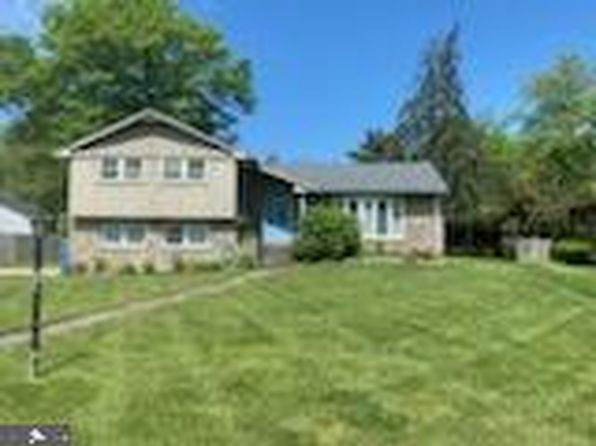 210 Philellena Rd